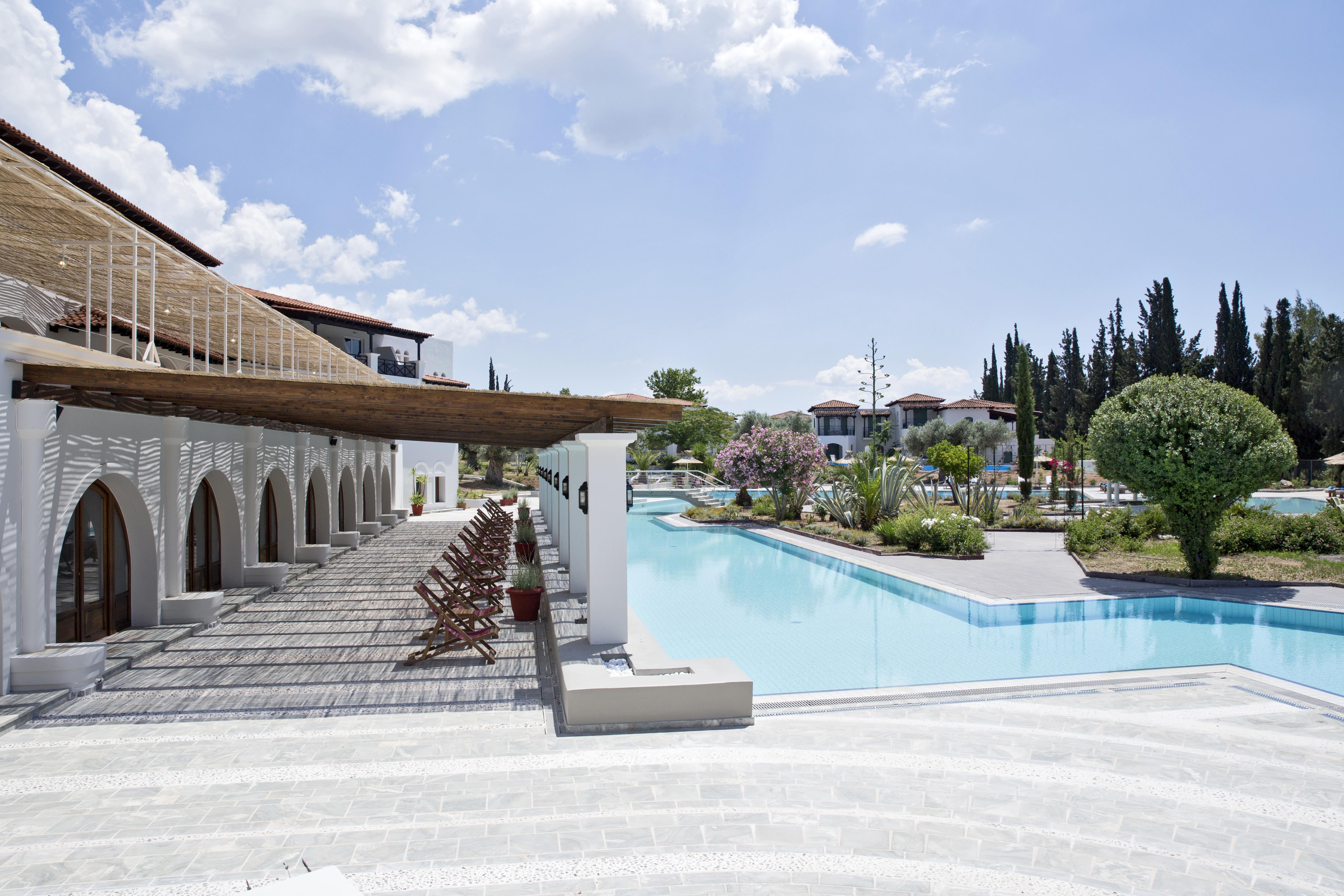 Eretria Hotel & Spa Resort Dış mekan fotoğraf